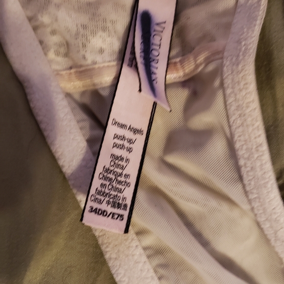 Victoria secret push up bra - Picture 4 of 11